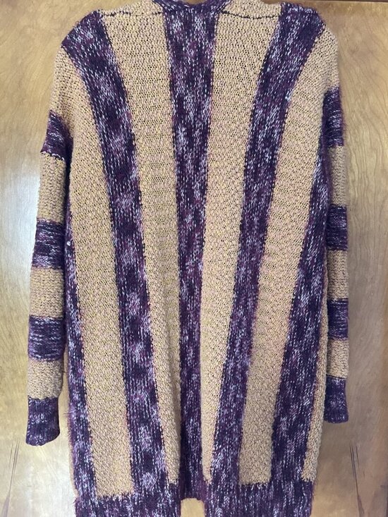 Womens Cardigan Sweater 1XL from I Love - Picture 2 of 3